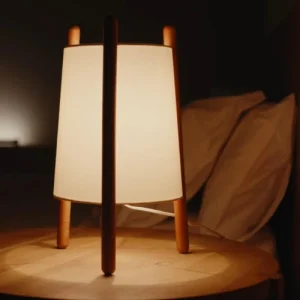 LEDS C4 Lampe De Table En Bois Et Textile Blanc 8